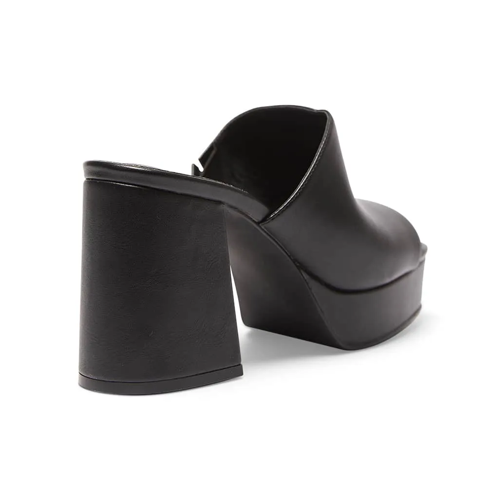 Ace Heel in Black Smooth