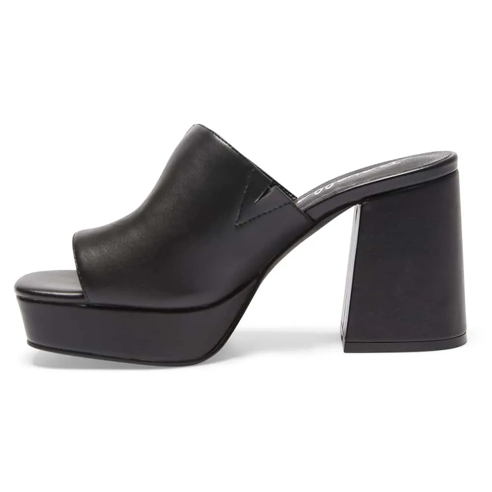 Ace Heel in Black Smooth