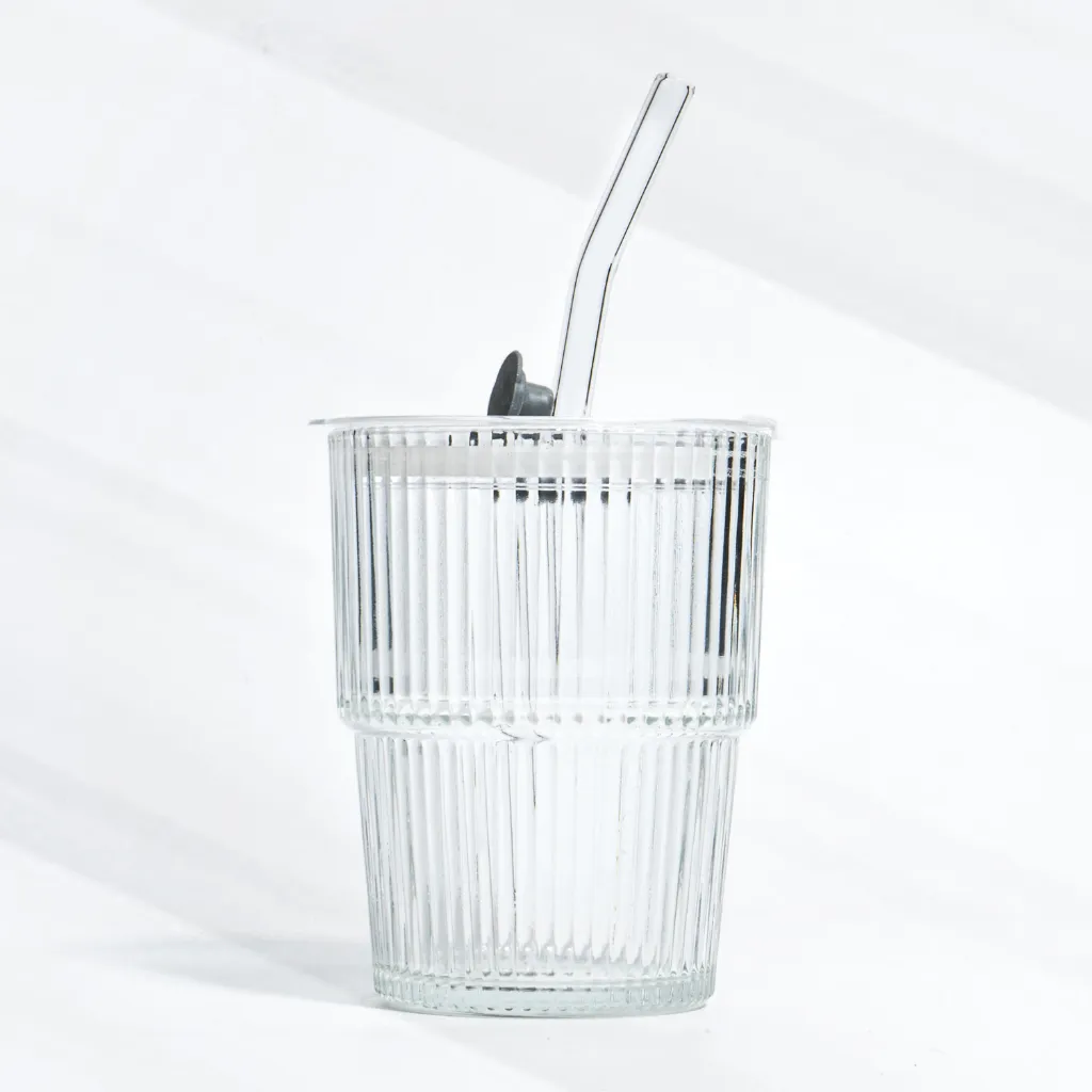 Classic Handy Sipper with Straw & Lid