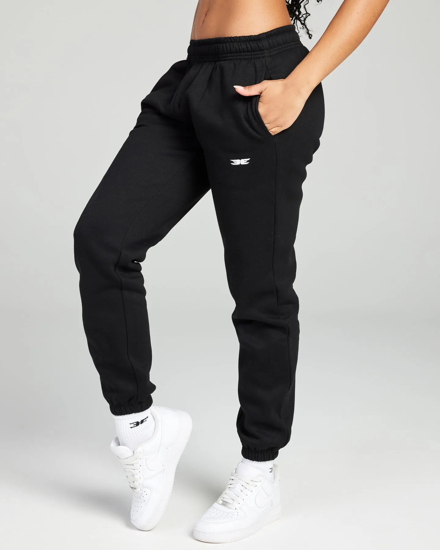 Classic Trackpants - Black