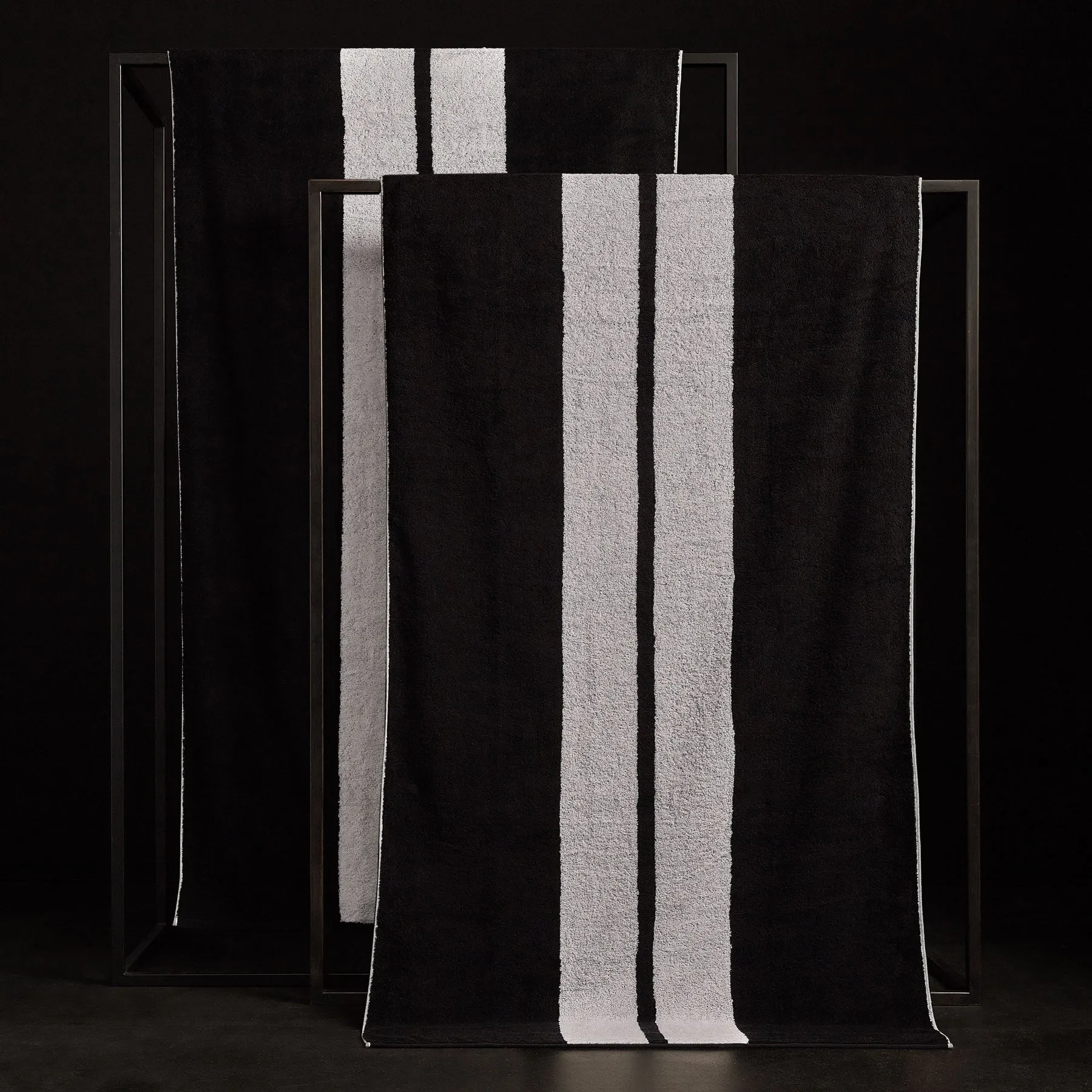 Double Stripe Beach Towel - Black/Optic White