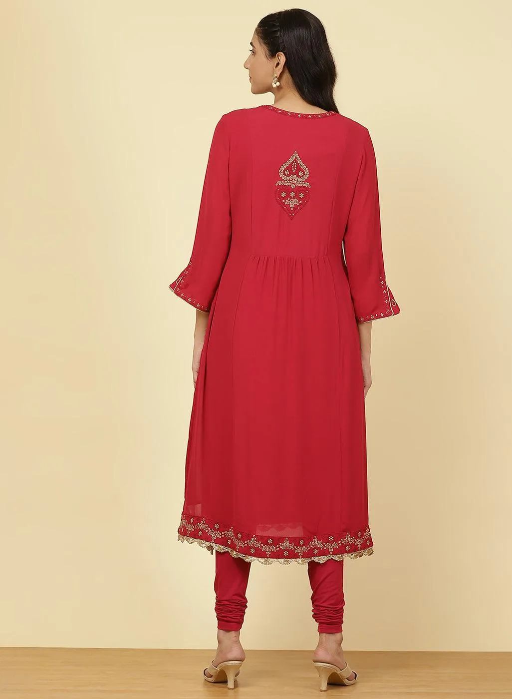 Fuchsia Rose Jashn Embroidered Kurta