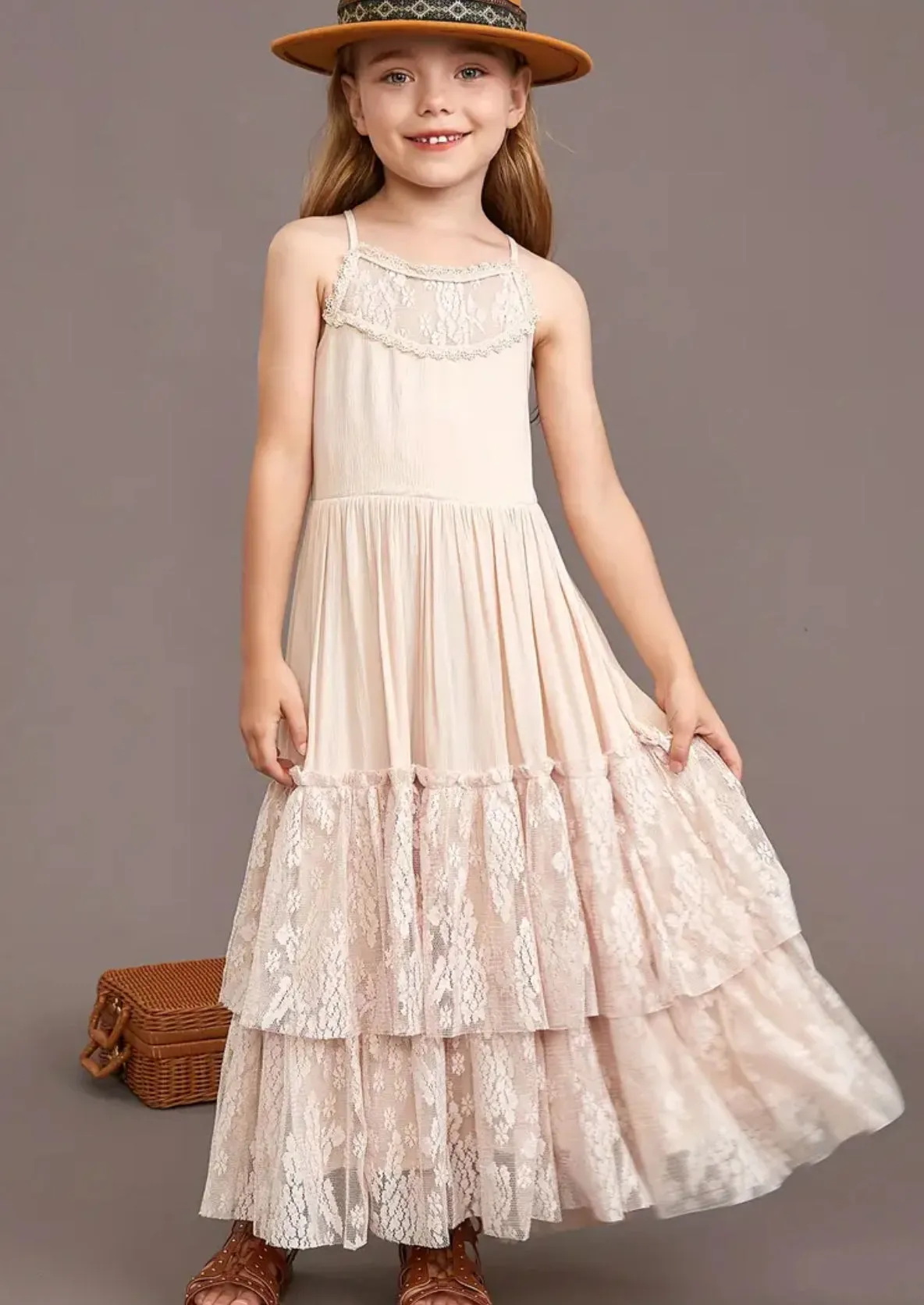 “Southern” Gorgeous Flowy Lace Dress, Youth